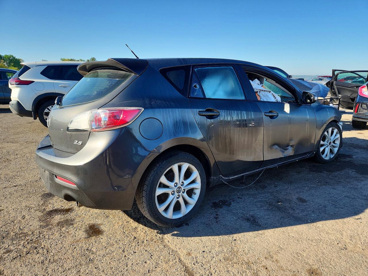 MAZDA 3 2010 — 4