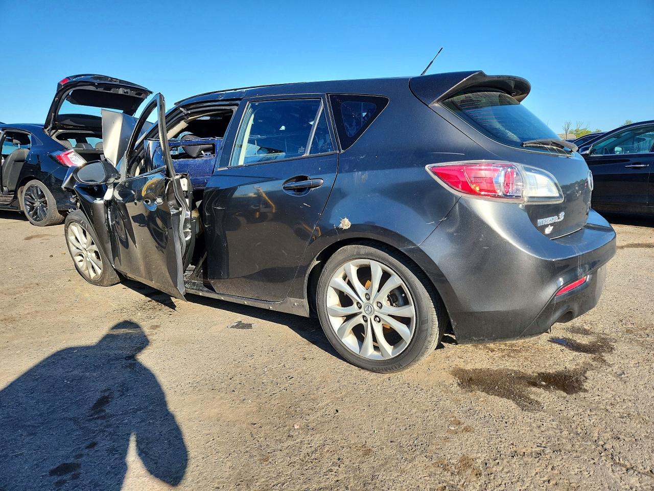 MAZDA 3 2010 — 3