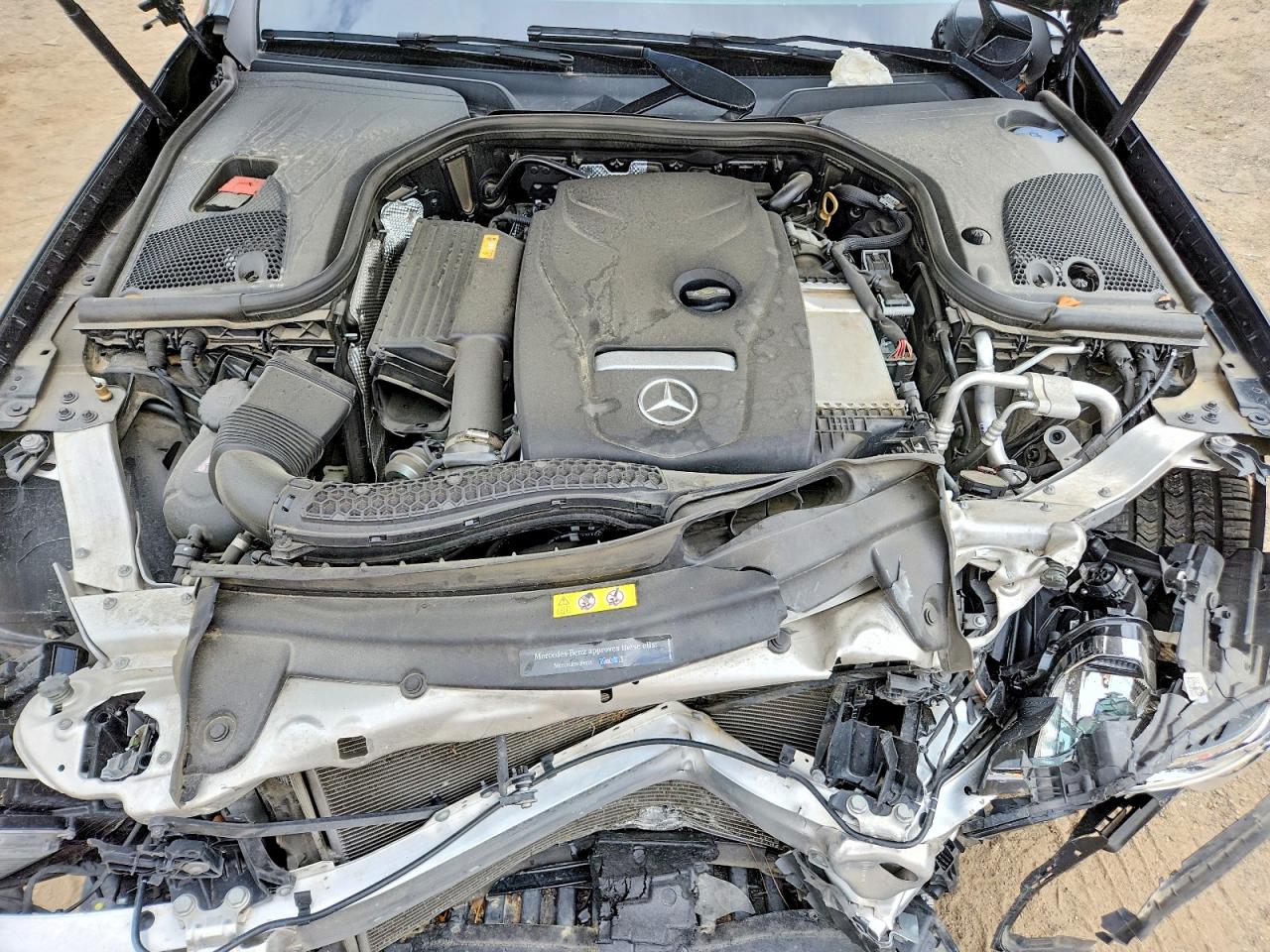 MERCEDES-BENZ E 2018 — 12