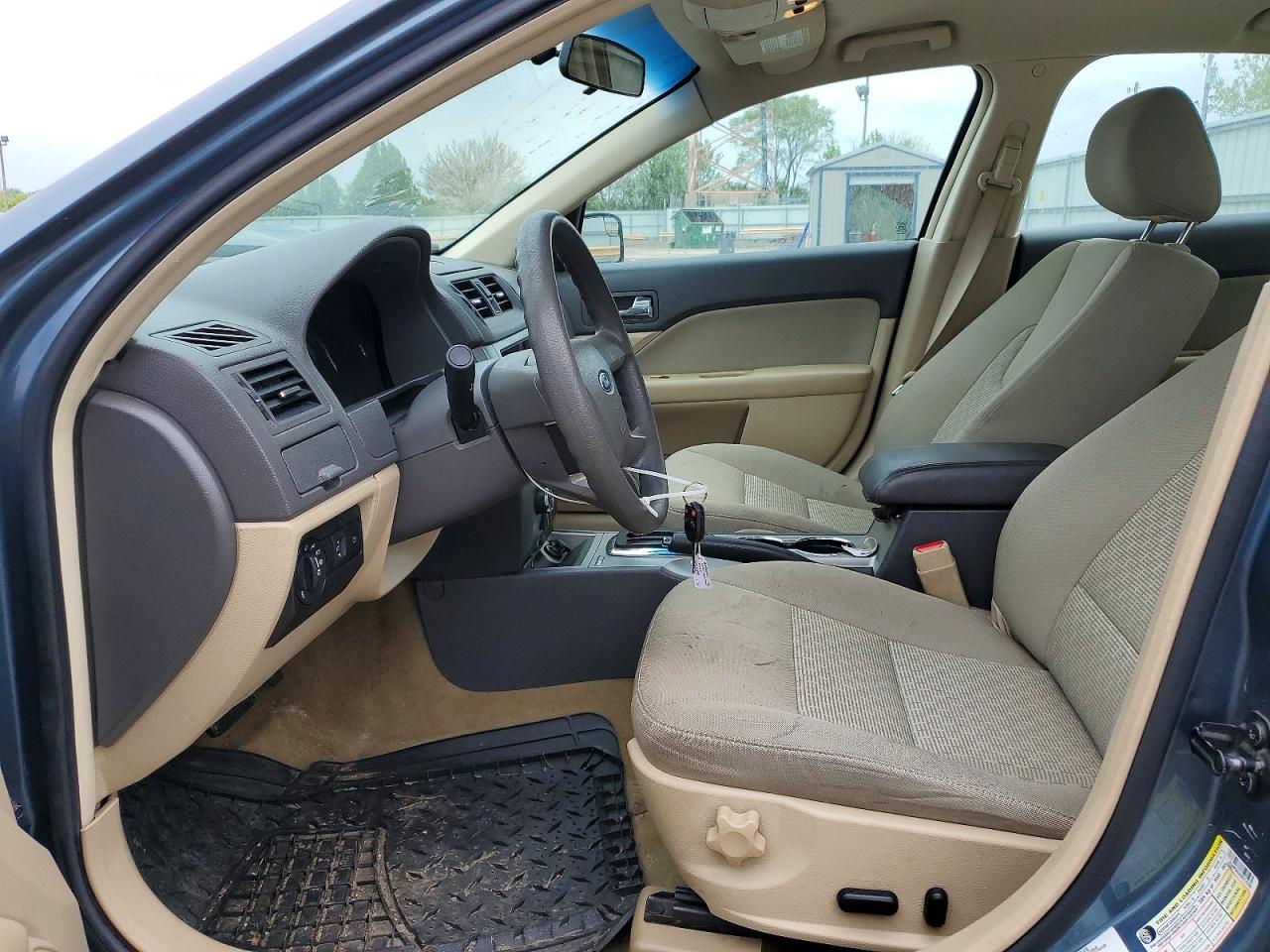 FORD FUSION 2011 — 8