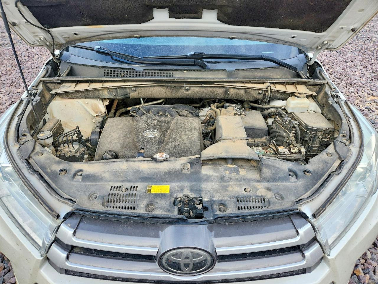 TOYOTA HIGHLANDER 2019 — 13