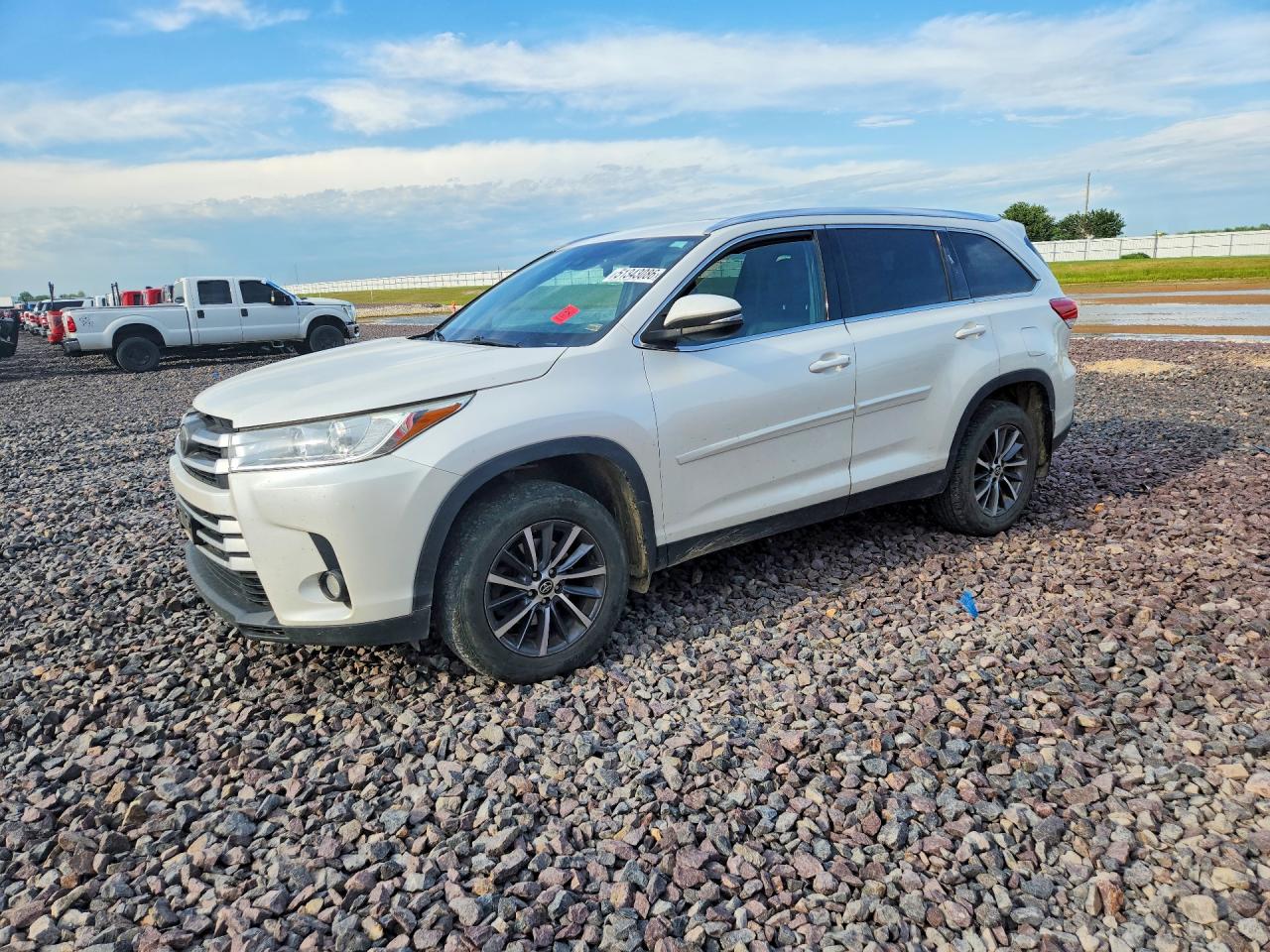 TOYOTA HIGHLANDER 2019 — 2