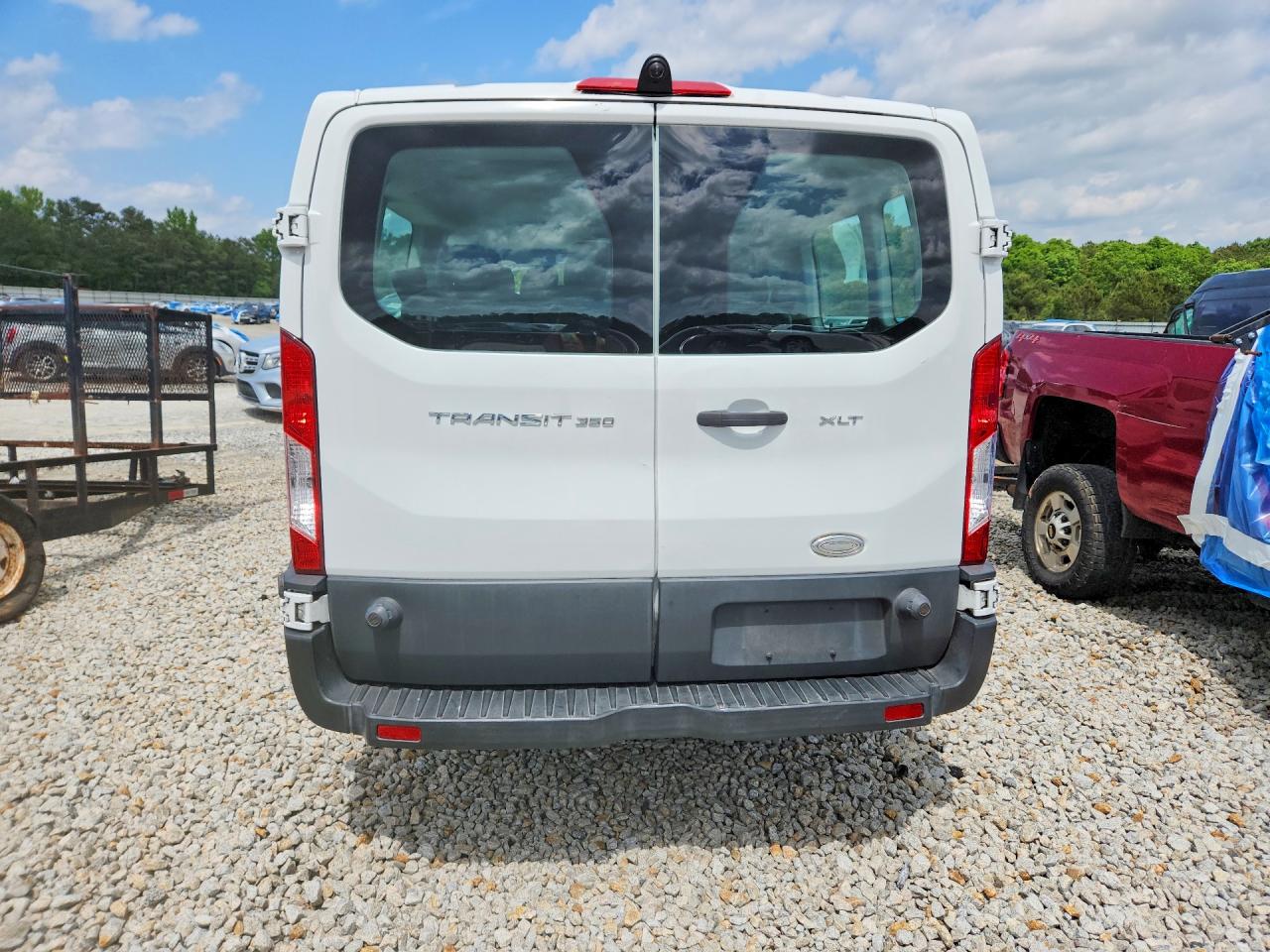 FORD TRANSIT 2015 — 7