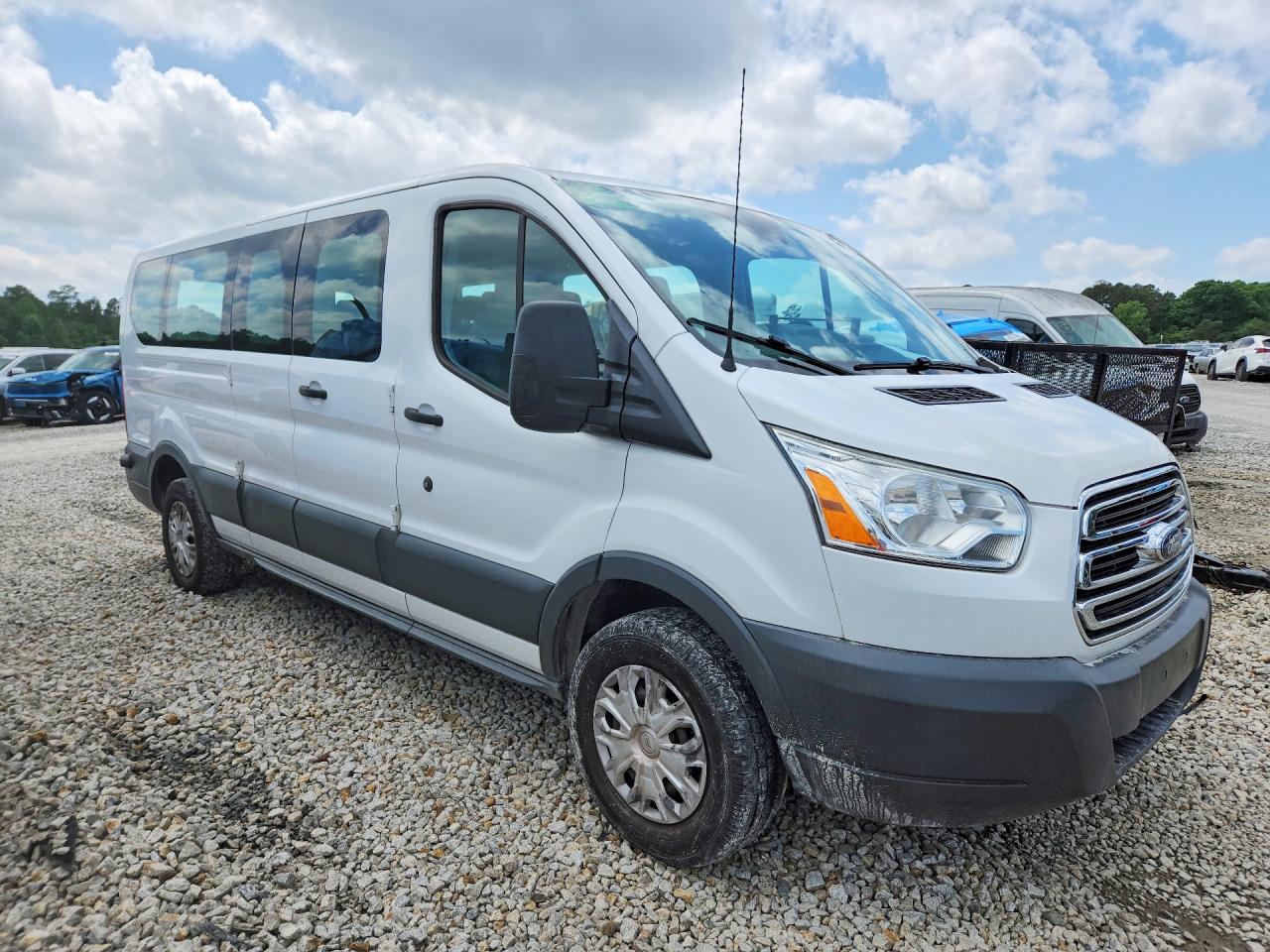 FORD TRANSIT 2015 — 5