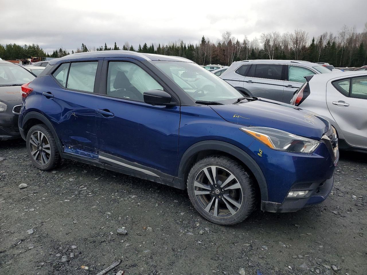 NISSAN KICKS 2019 — 5