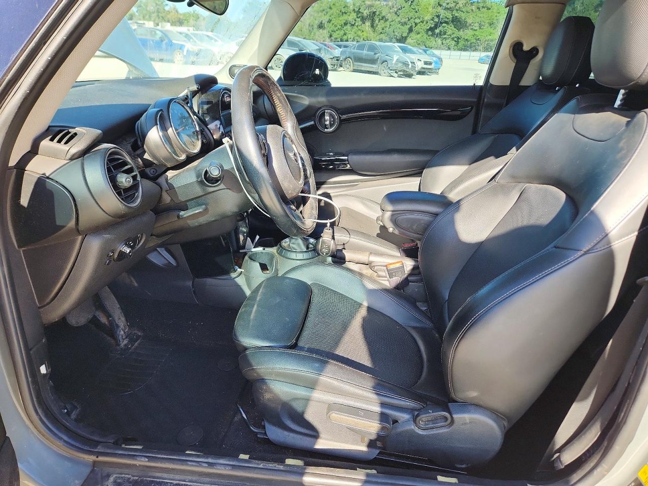 MINI COOPER 2015 — 8