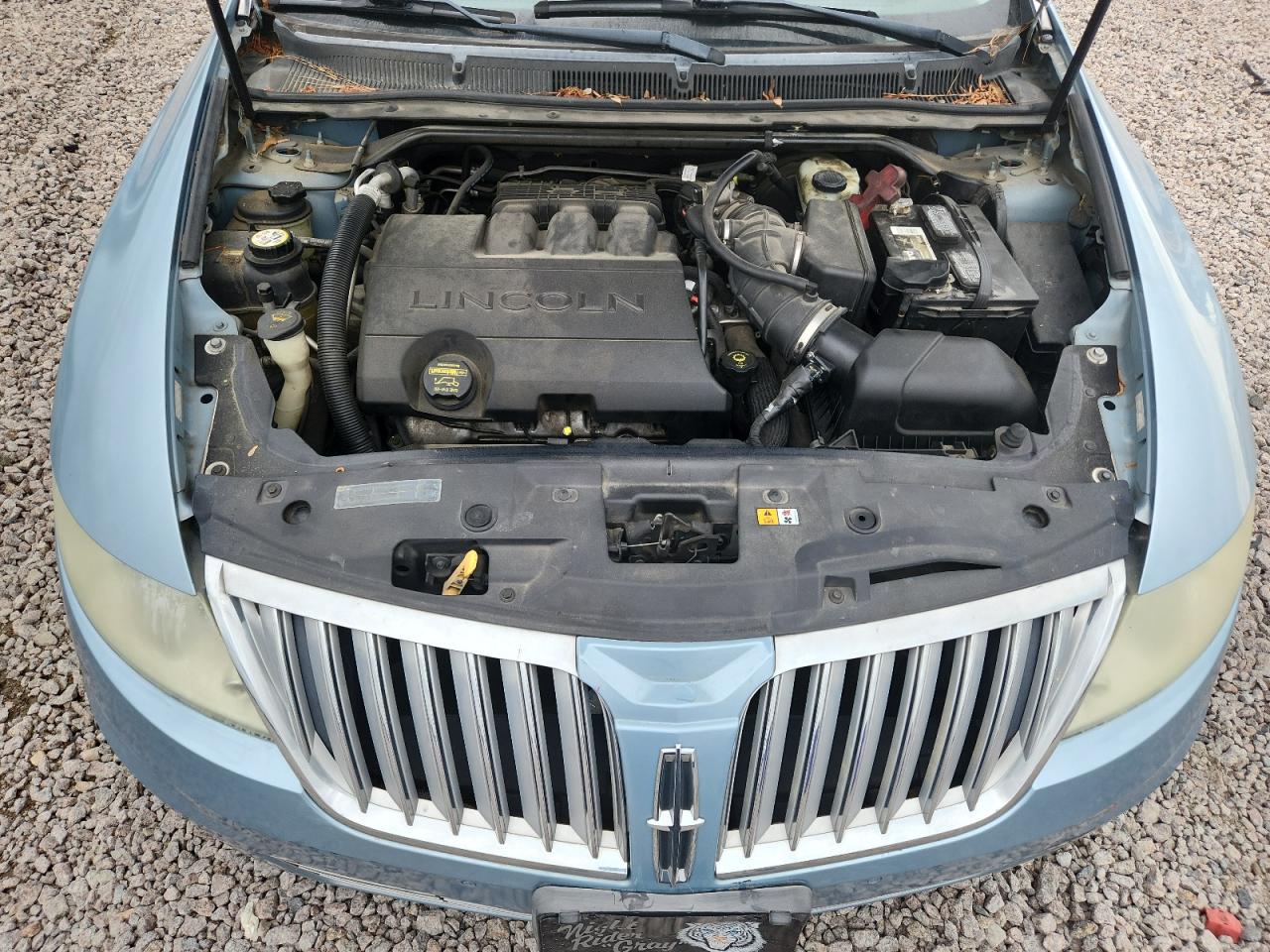LINCOLN MKS 2009 — 12