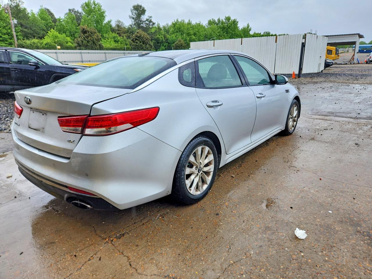 KIA OPTIMA 2016 — 4