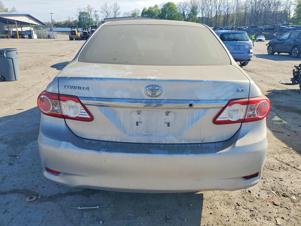 TOYOTA COROLLA 2013 — 7