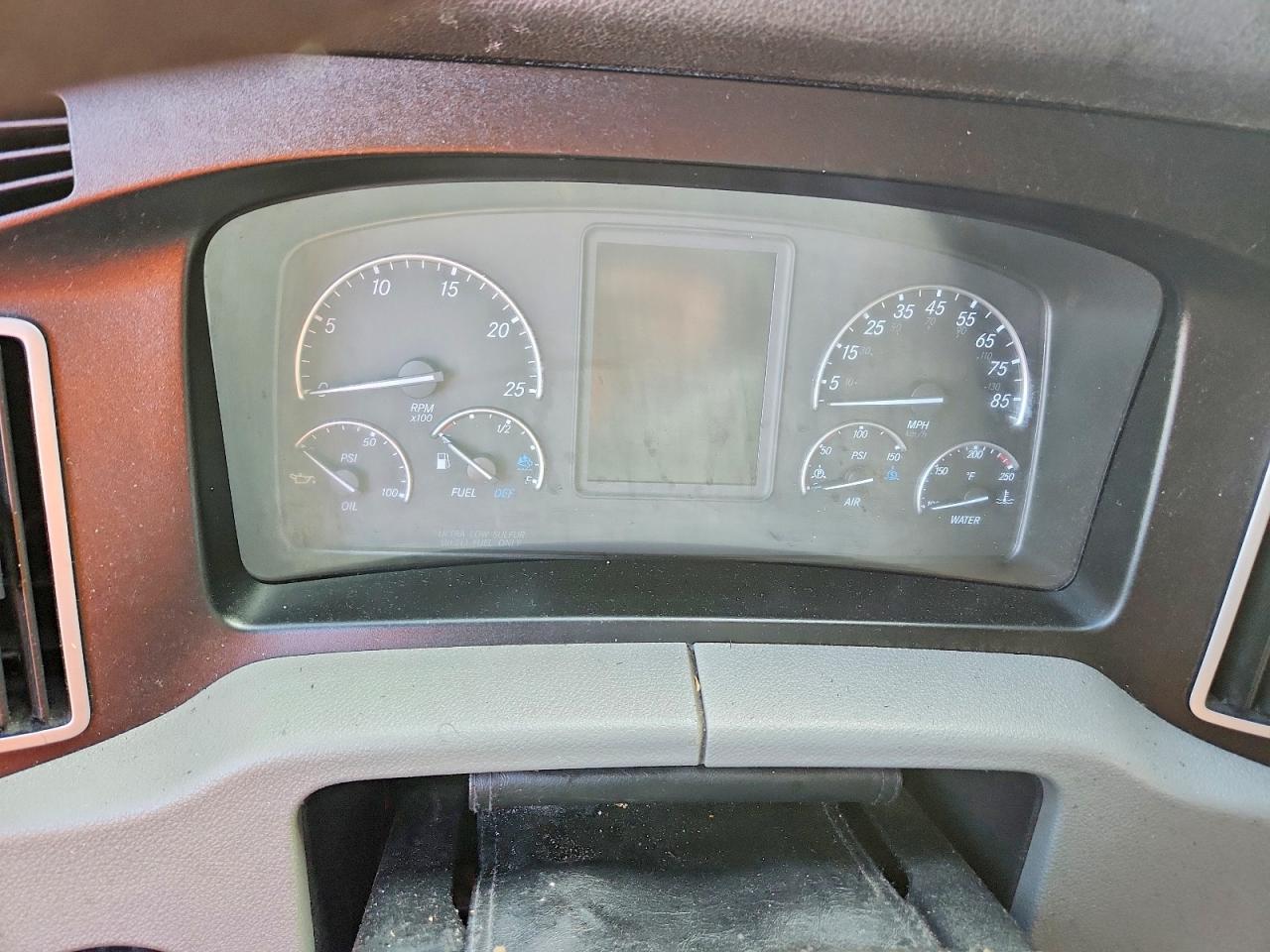 FREIGHTLINER CASCADIA 126 2020 — 9