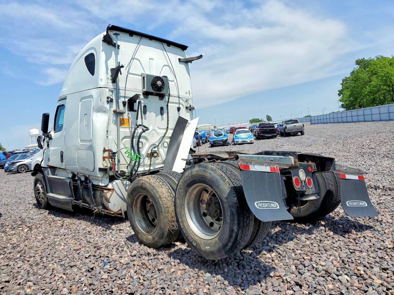 FREIGHTLINER CASCADIA 126 2020 — 4