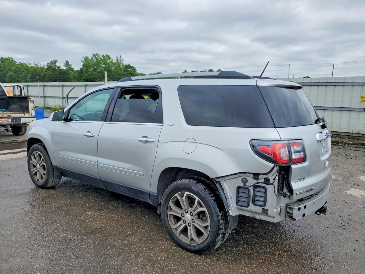 GMC ACADIA 2016 — 3