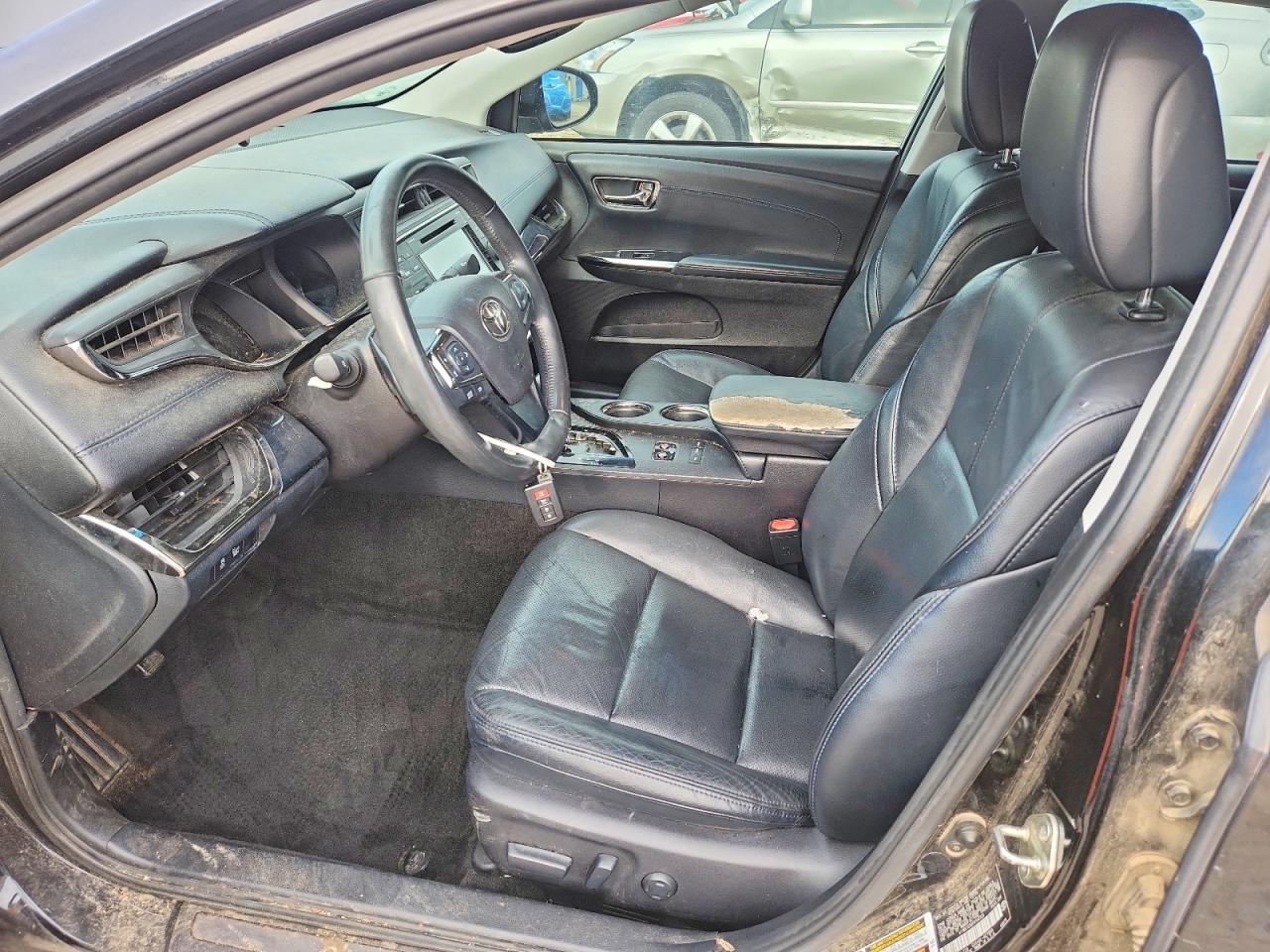 TOYOTA AVALON 2015 — 8