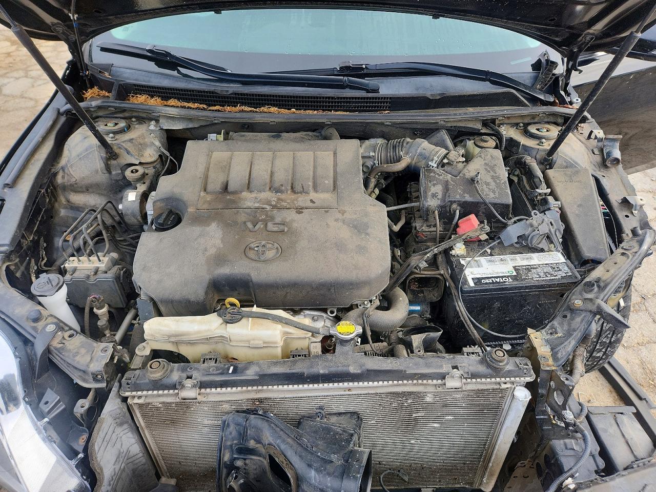 TOYOTA AVALON 2015 — 12