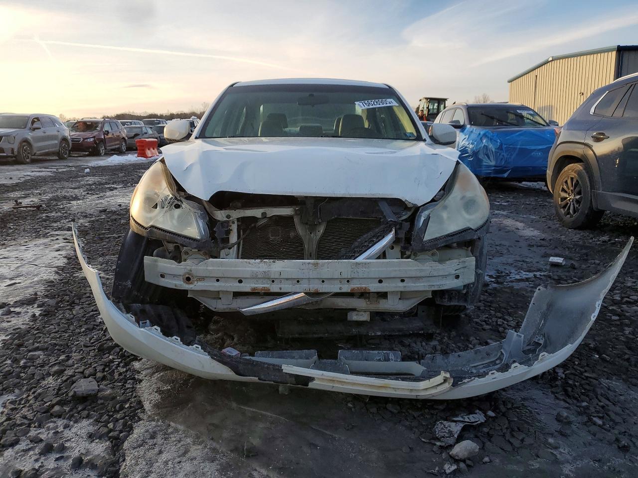 SUBARU LEGACY 2010 — 6