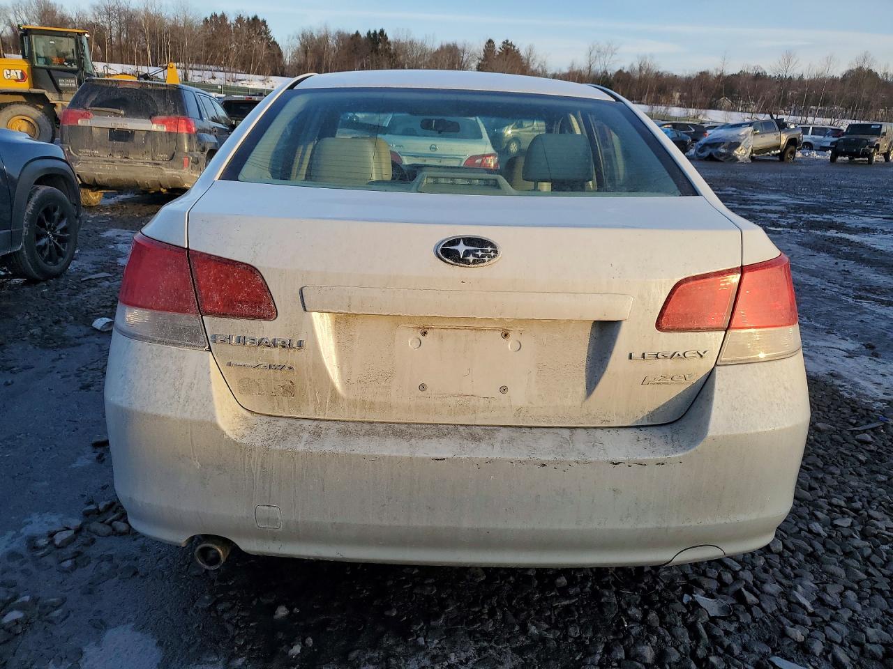 SUBARU LEGACY 2010 — 7