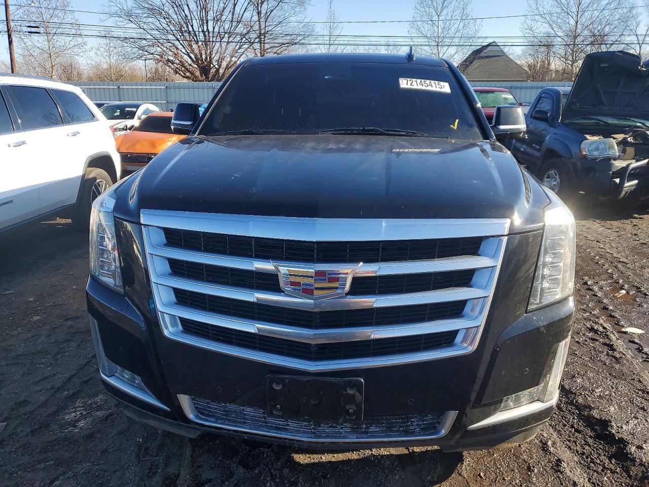CADILLAC ESCALADE 2016 — 6