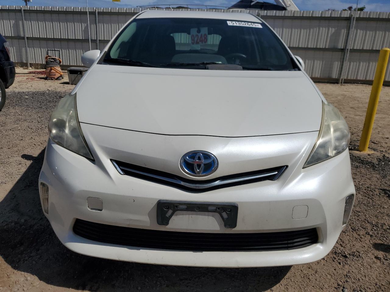 TOYOTA PRIUS V 2013 — 6