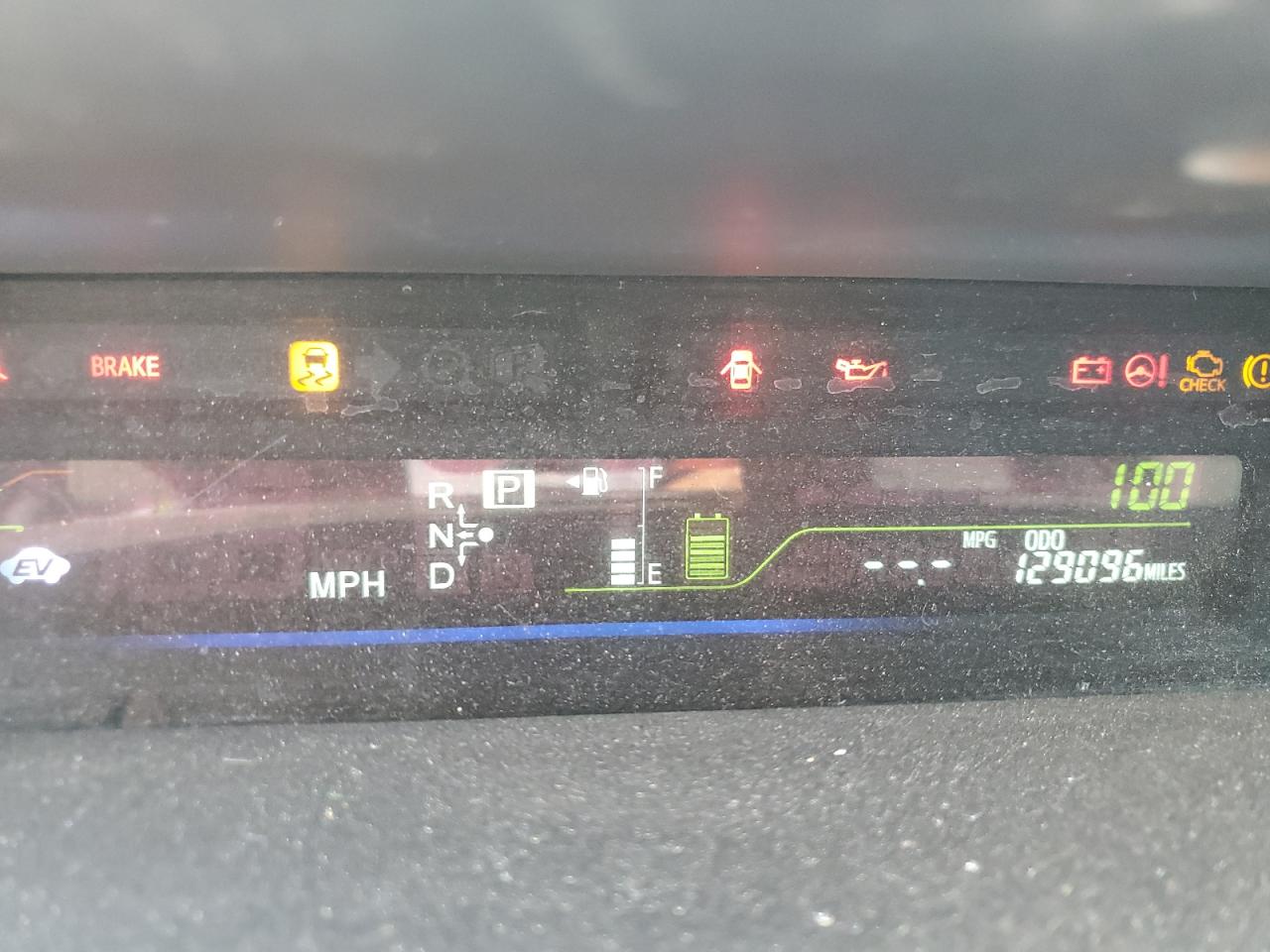TOYOTA PRIUS V 2013 — 10