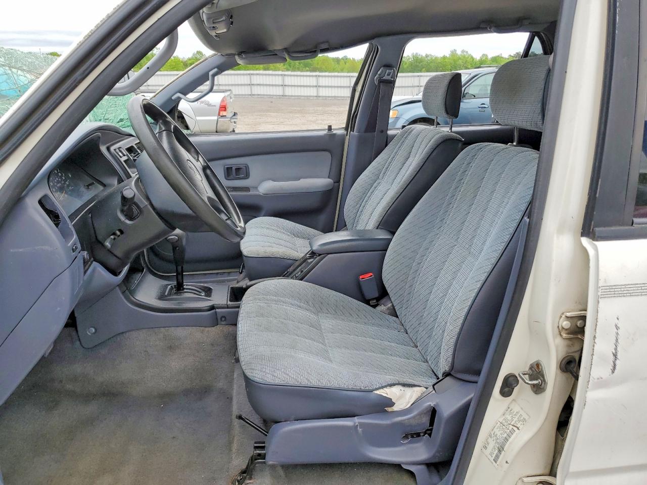 TOYOTA 4RUNNER 1998 — 8