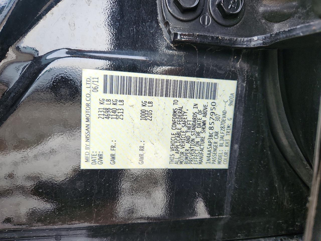 NISSAN MAXIMA 2011 — 13