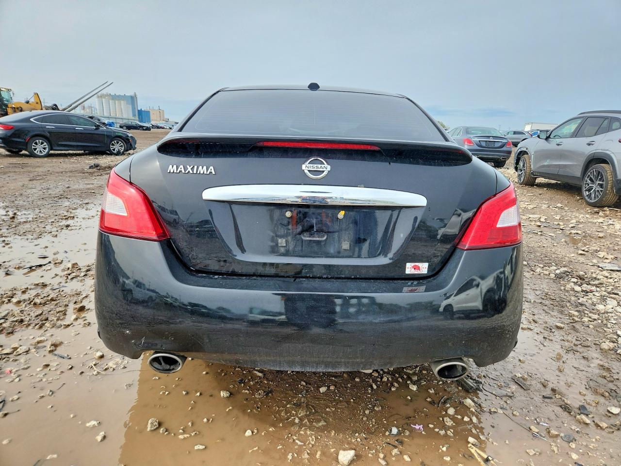 NISSAN MAXIMA 2011 — 7