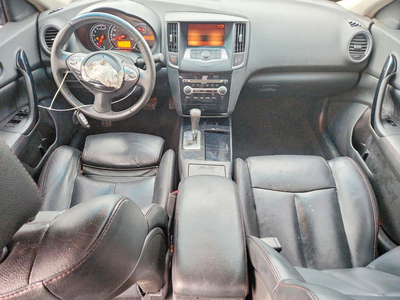 NISSAN MAXIMA 2011 — 9