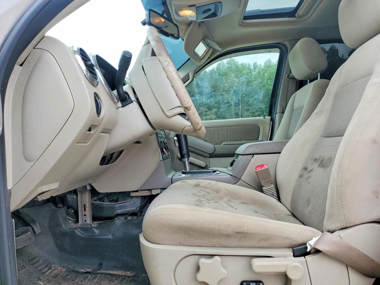 FORD EXPLORER SPORT TRAC 2007 — 8