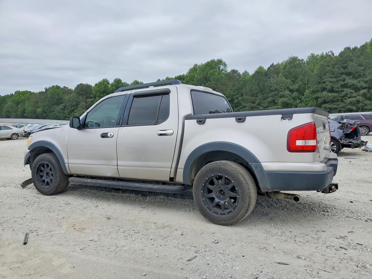 FORD EXPLORER SPORT TRAC 2007 — 3