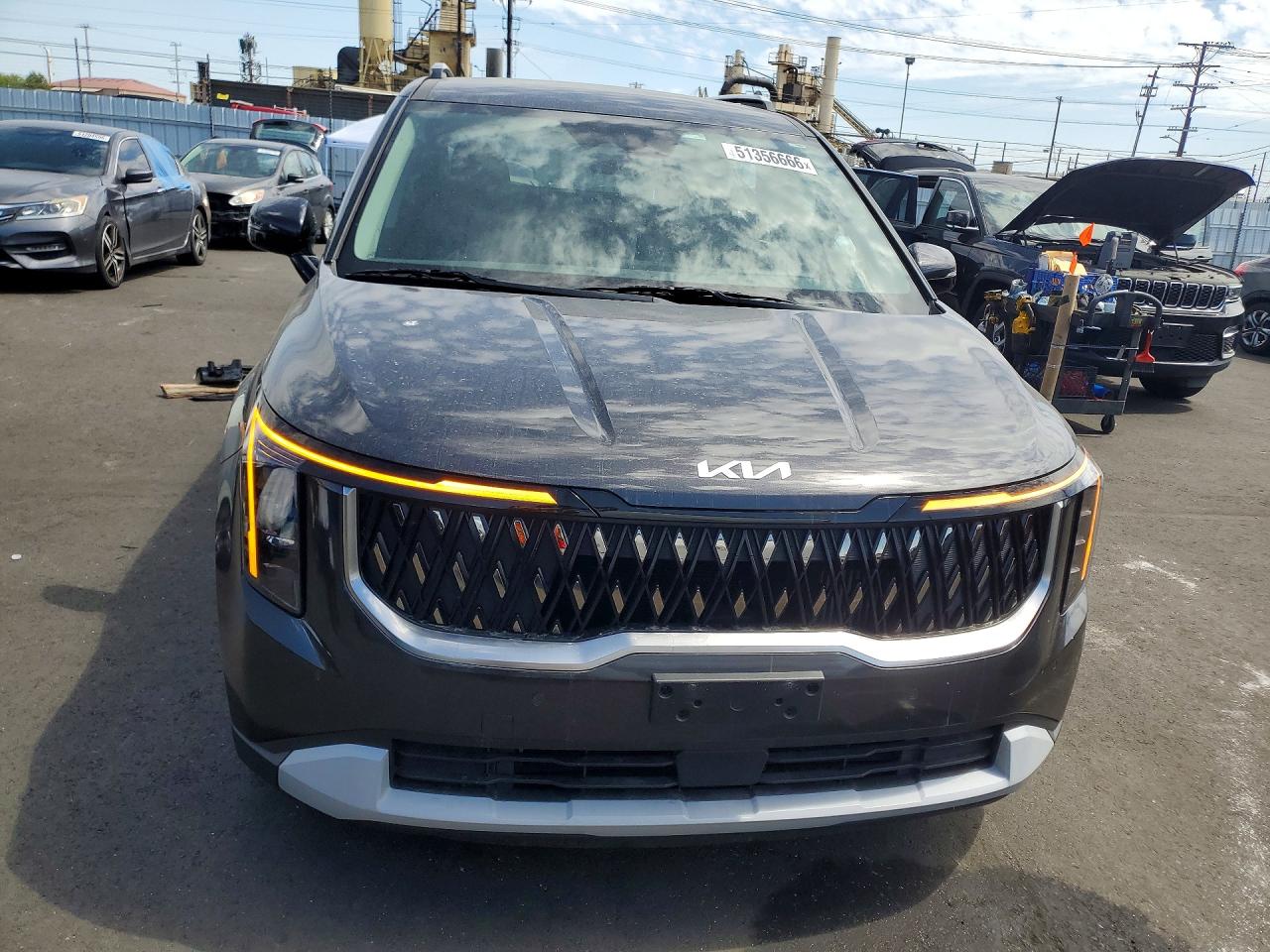 KIA CARNIVAL 2025 — 6