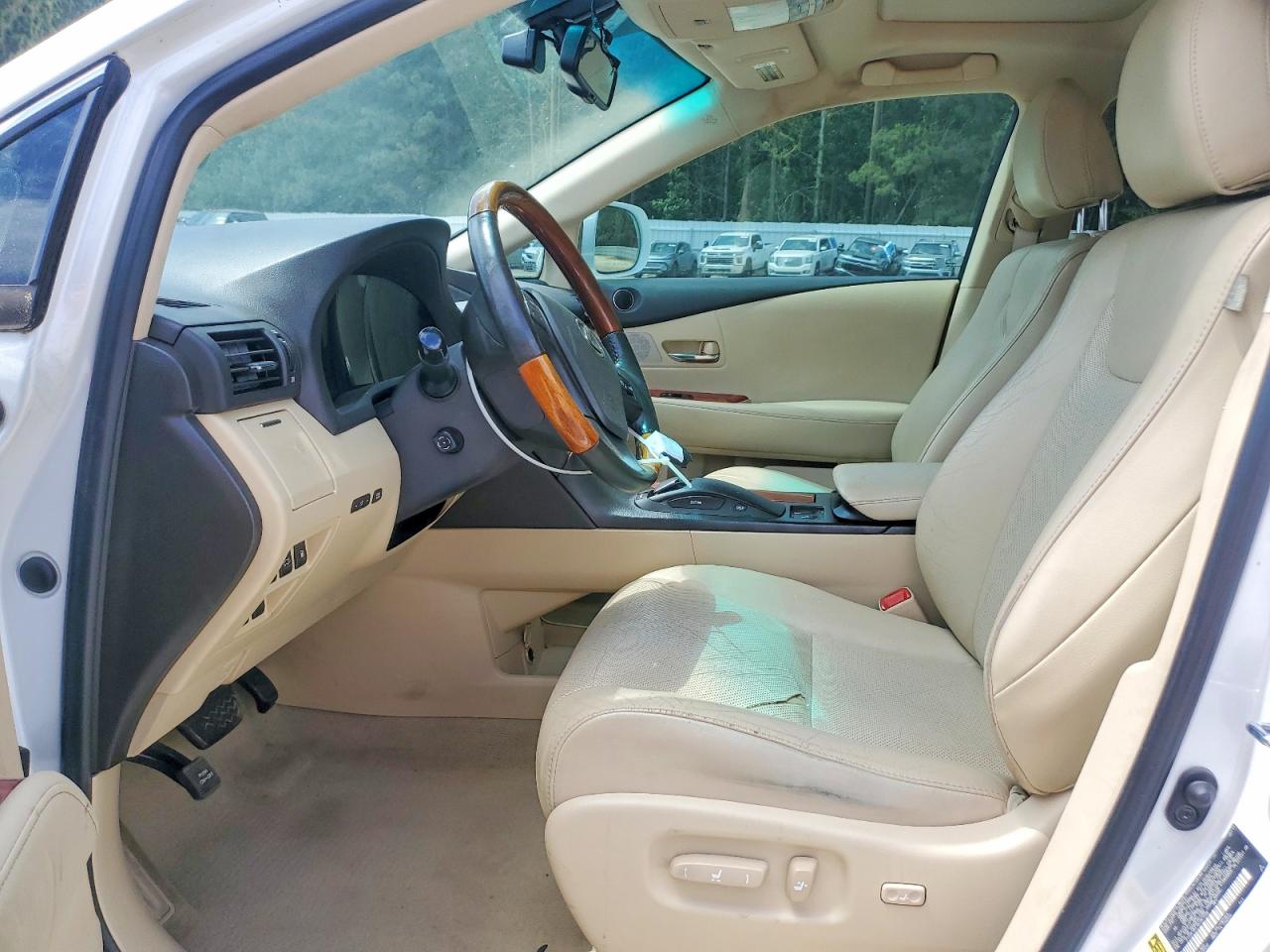 LEXUS RX 2011 — 8