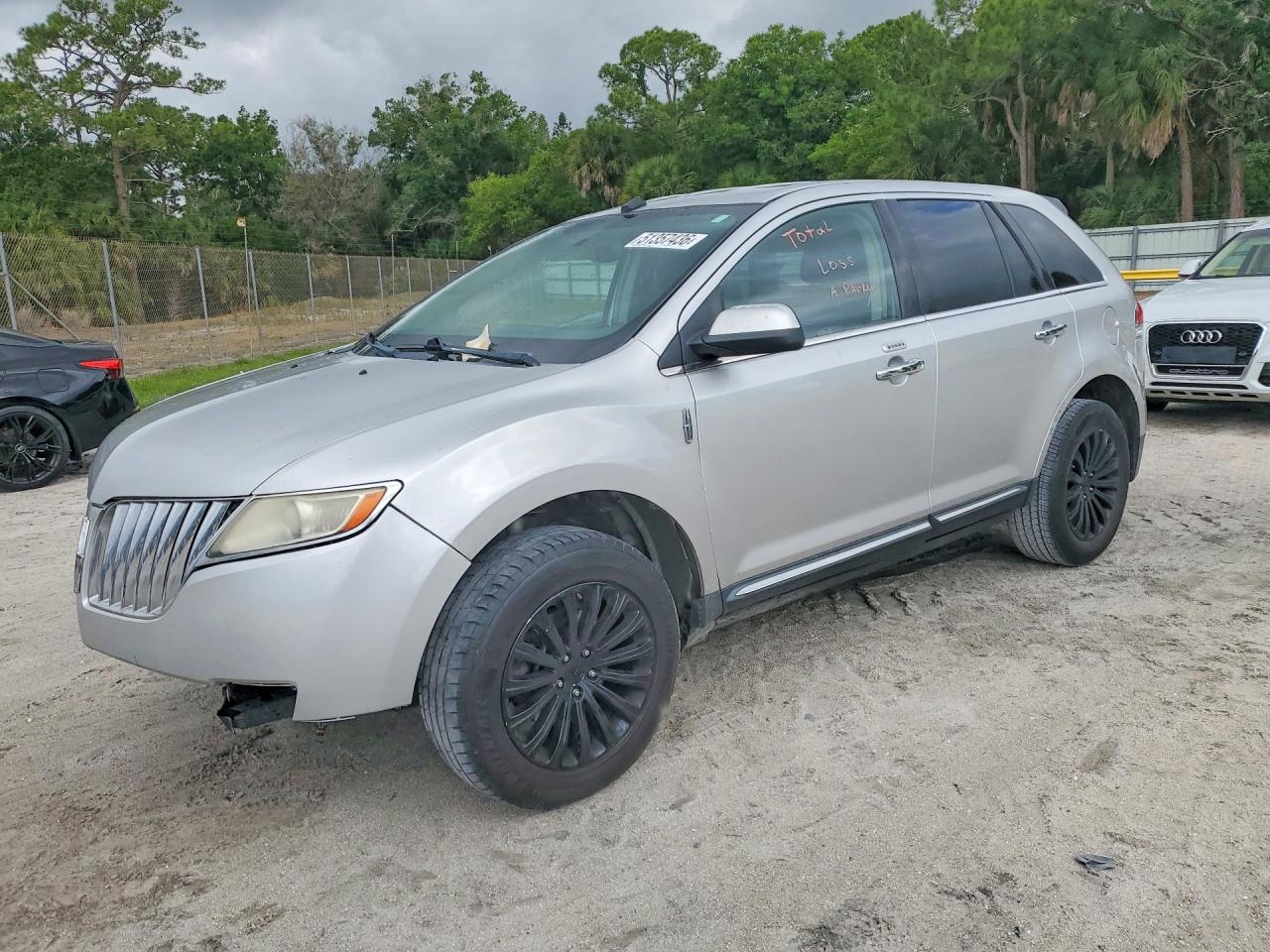 LINCOLN MKX 2012 — 2