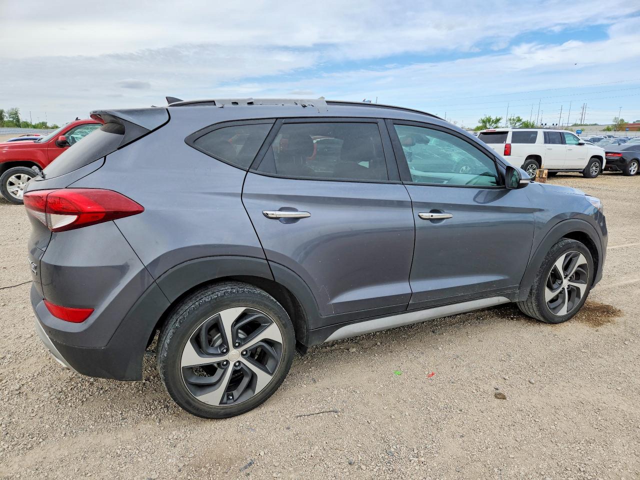 HYUNDAI TUCSON 2018 — 4