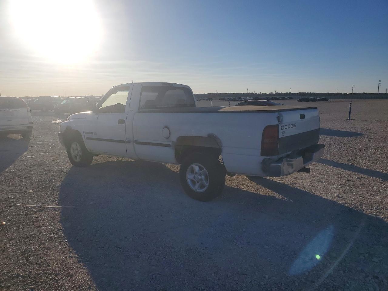 DODGE RAM 1500 1999 — 3