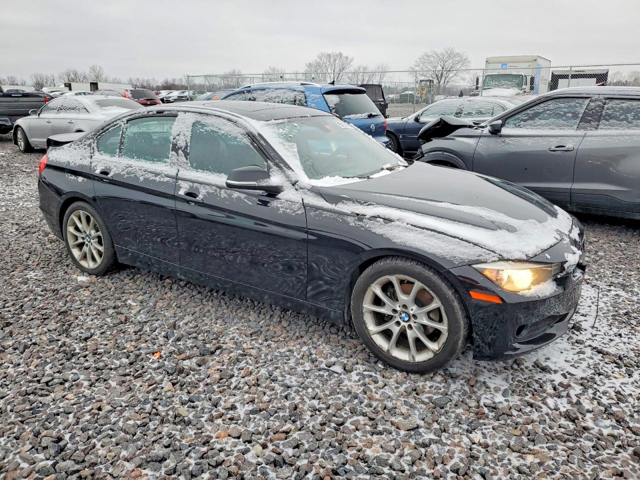 BMW 320 2013 — 5