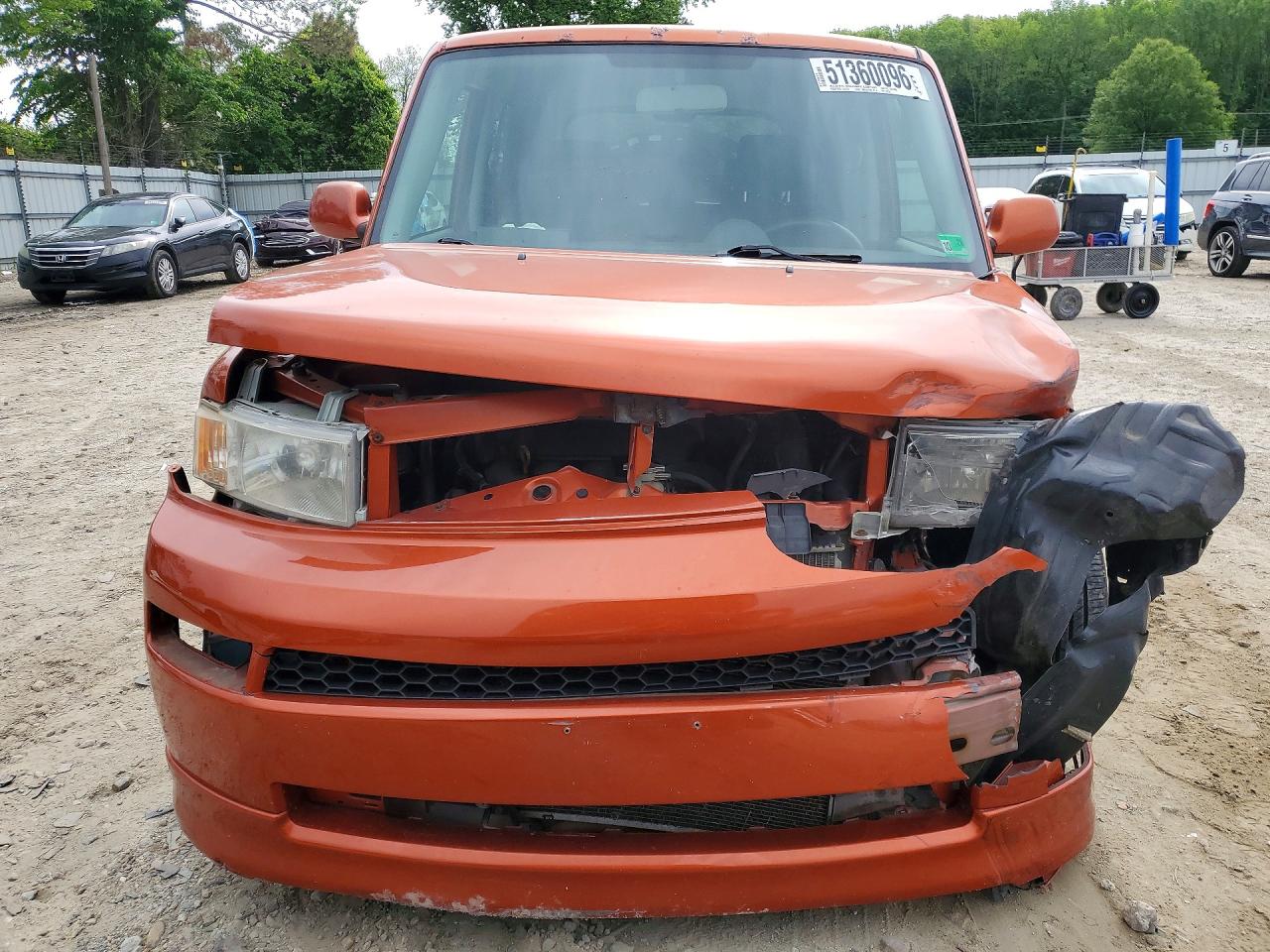 TOYOTA SCION 2004 — 6