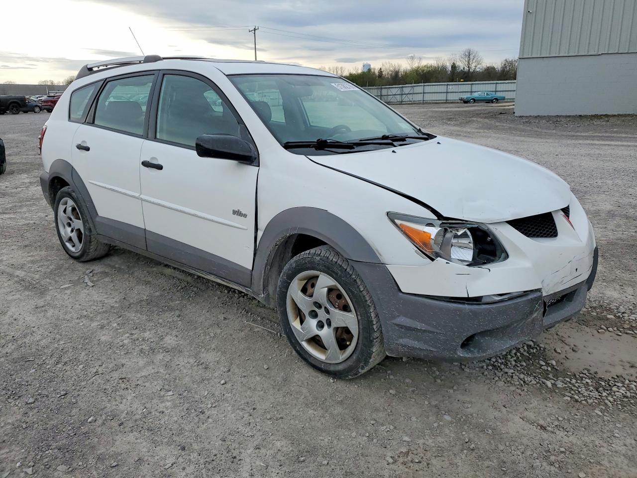 PONTIAC VIBE 2003 — 5