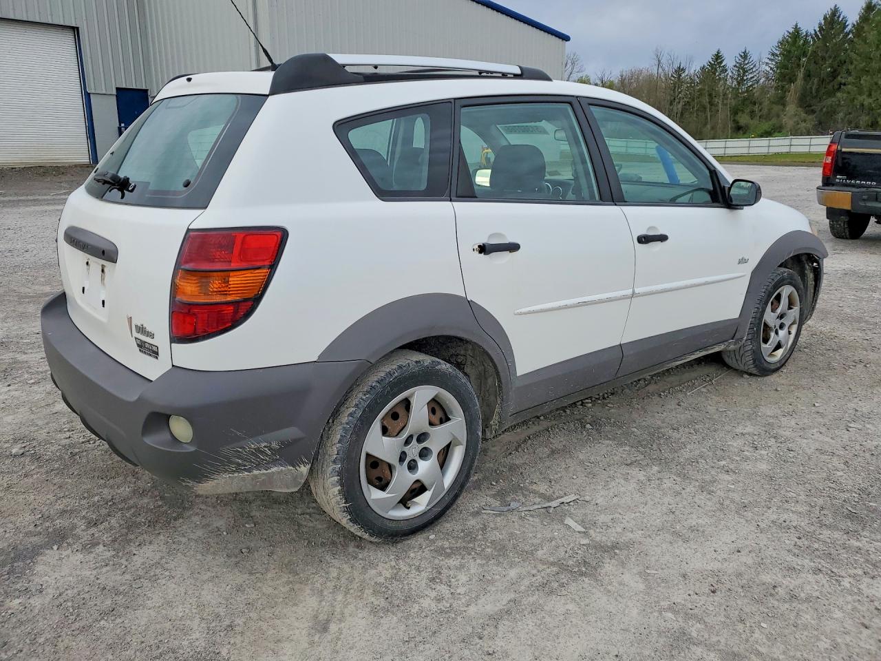 PONTIAC VIBE 2003 — 4