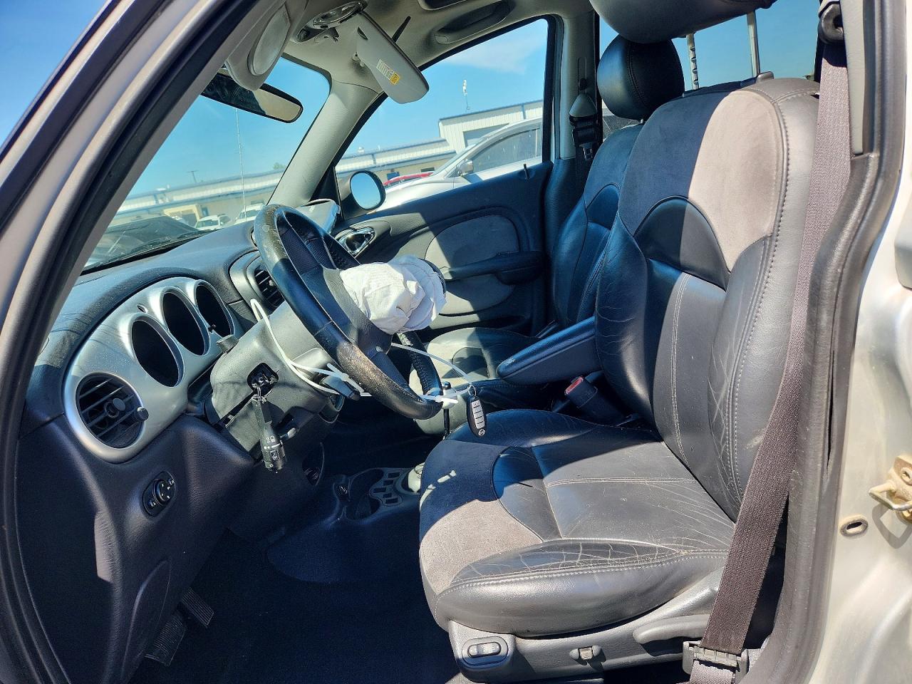CHRYSLER PT CRUISER 2003 — 8