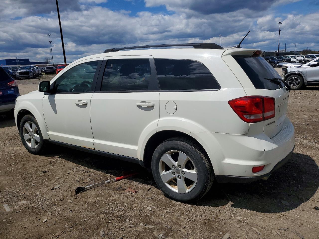 DODGE JOURNEY 2012 — 3