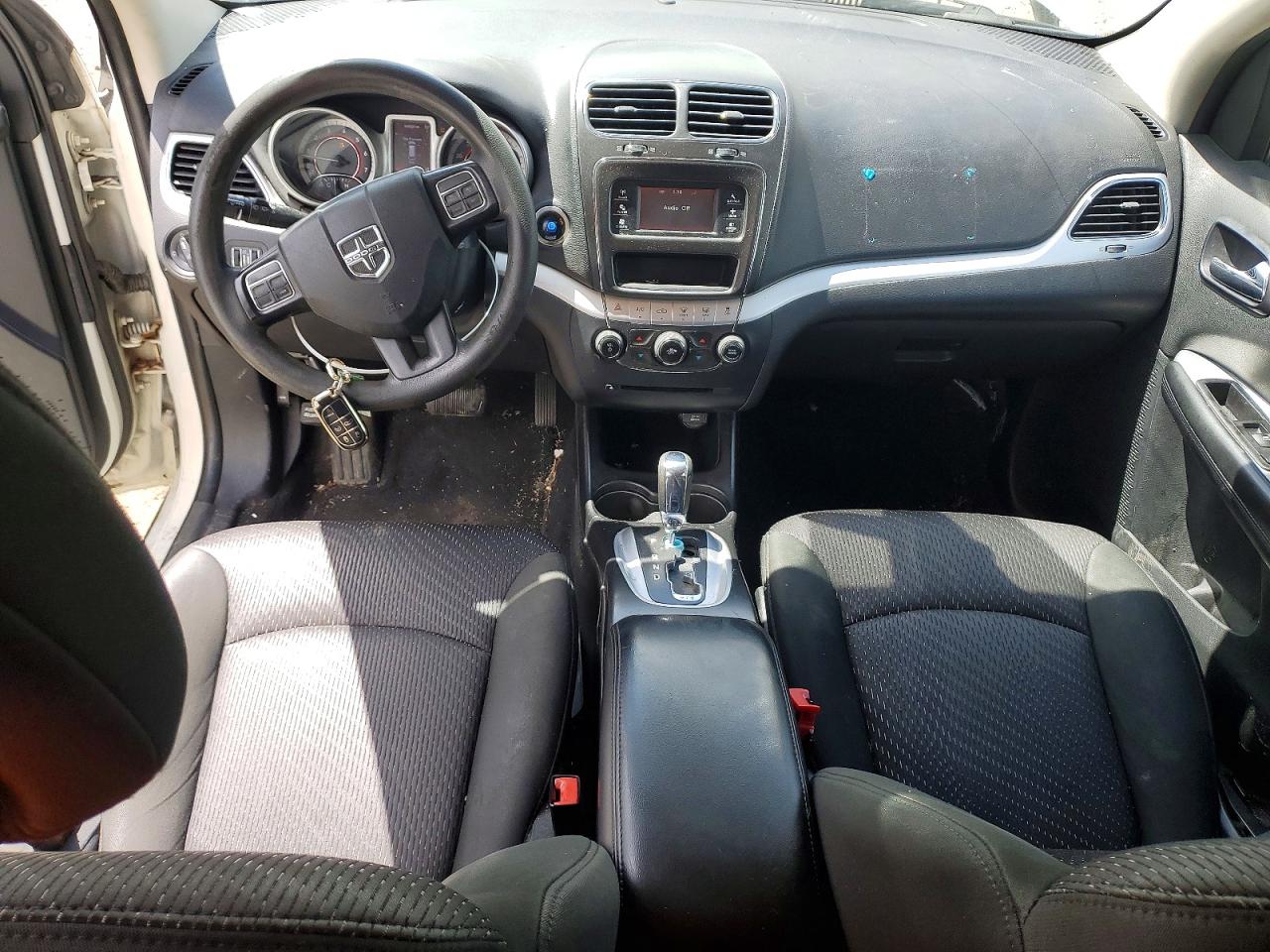 DODGE JOURNEY 2012 — 9