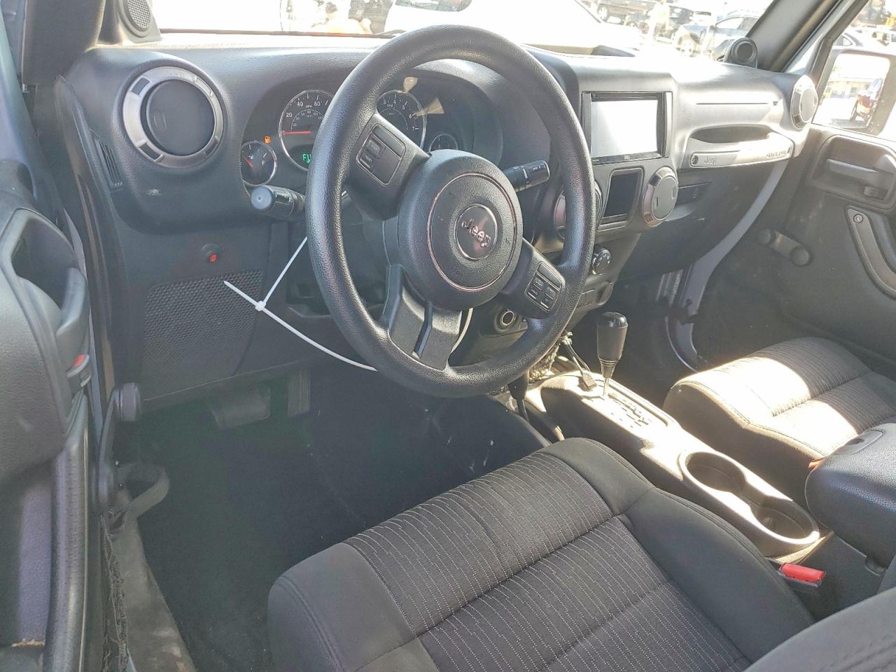 JEEP WRANGLER 2012 — 9