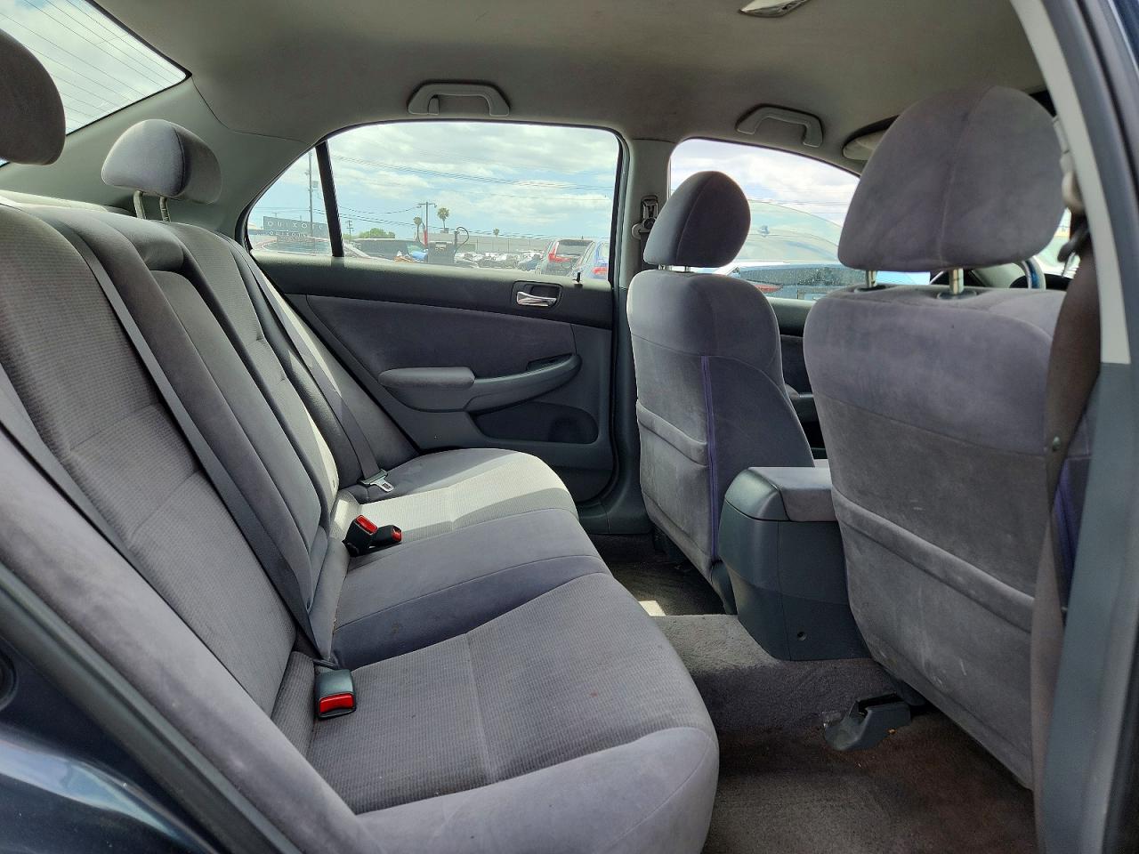 HONDA ACCORD 2003 — 11