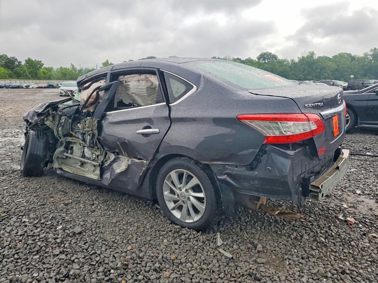 NISSAN SENTRA 2013 — 3