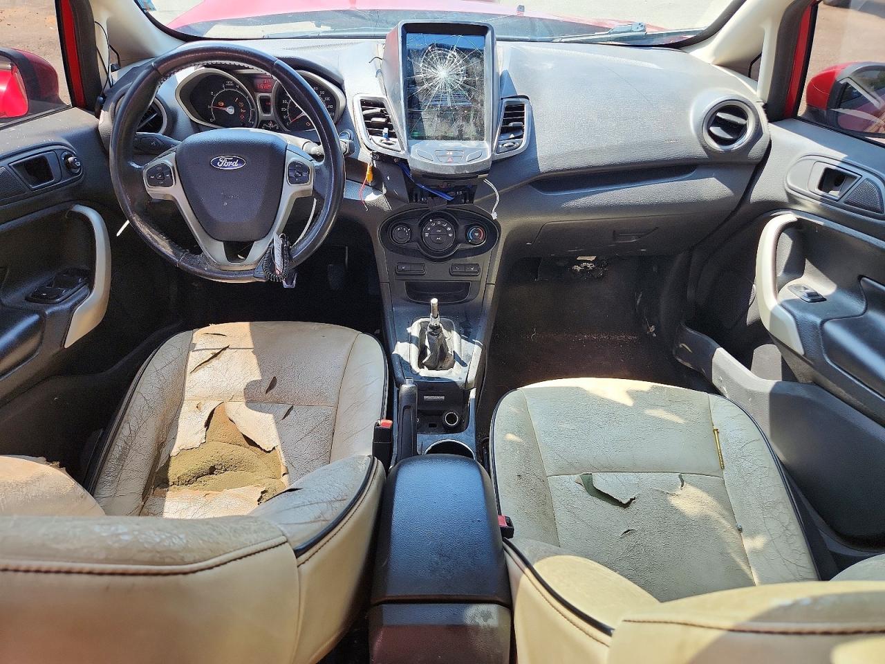FORD FIESTA 2011 — 9