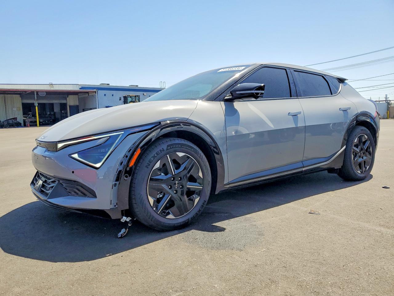 2025 KIA EV6