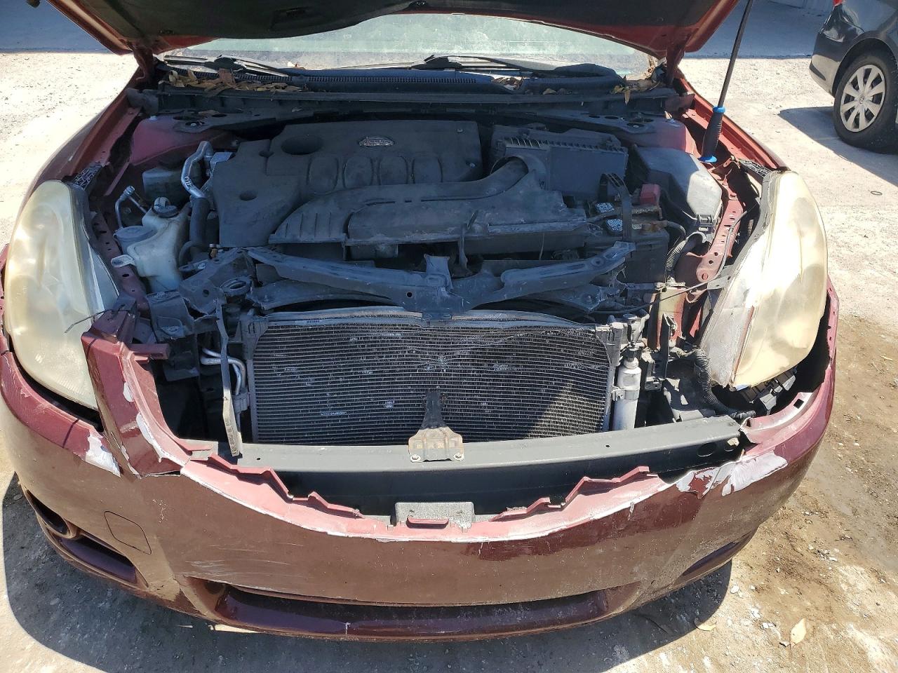 NISSAN ALTIMA 2011 — 12