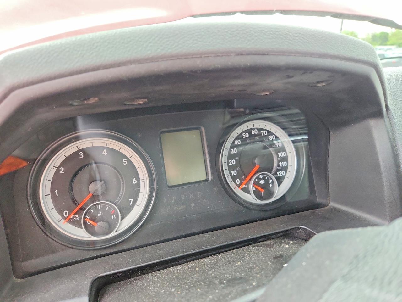 RAM 1500 2014 — 10
