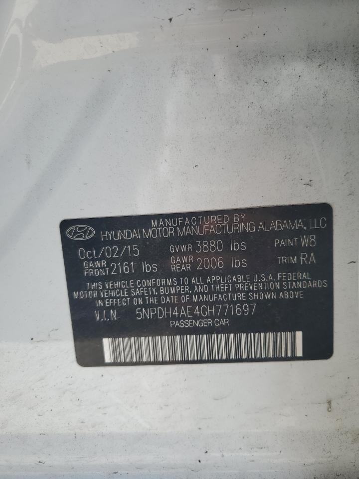 HYUNDAI ELANTRA 2016 — 13