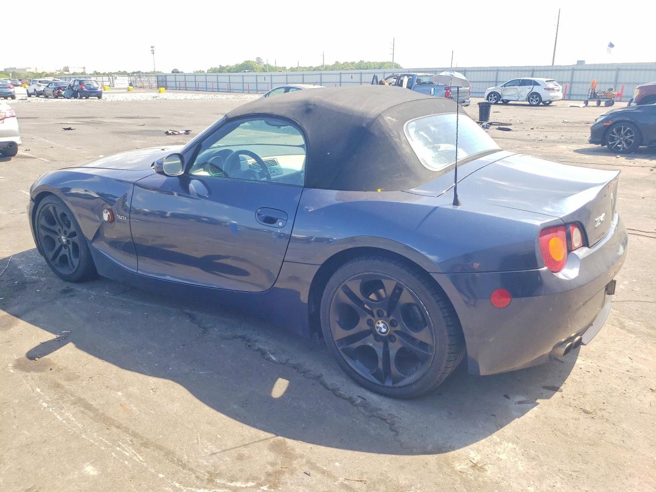 BMW Z4 2004 — 3